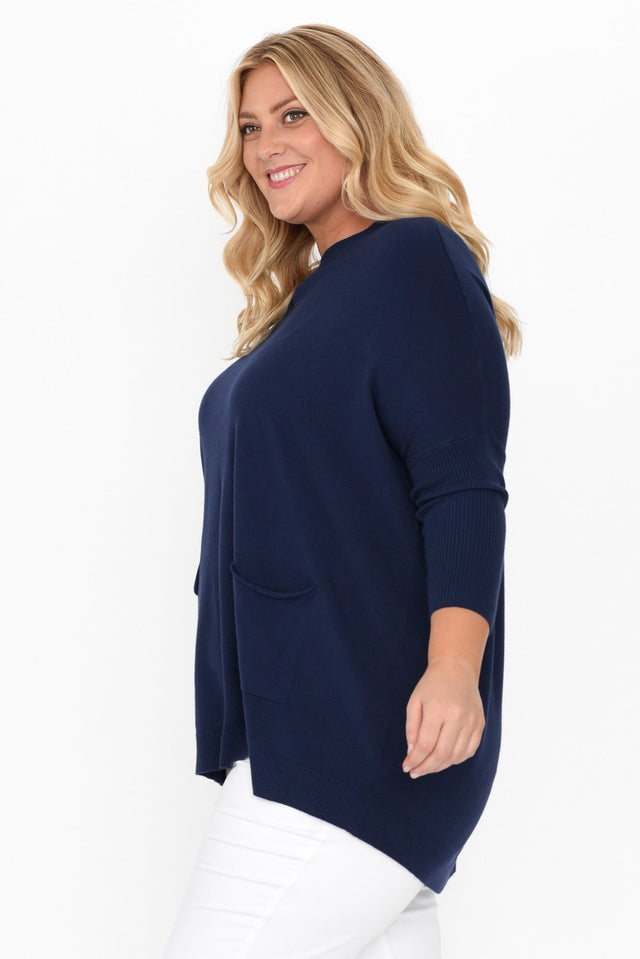 alt text|model:Caitlin image 11