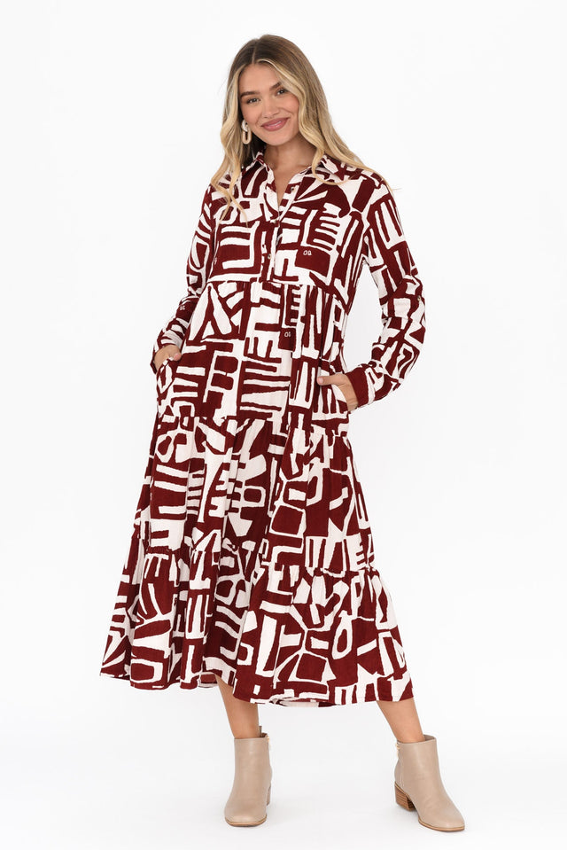 alt text|model:Mollie image 3