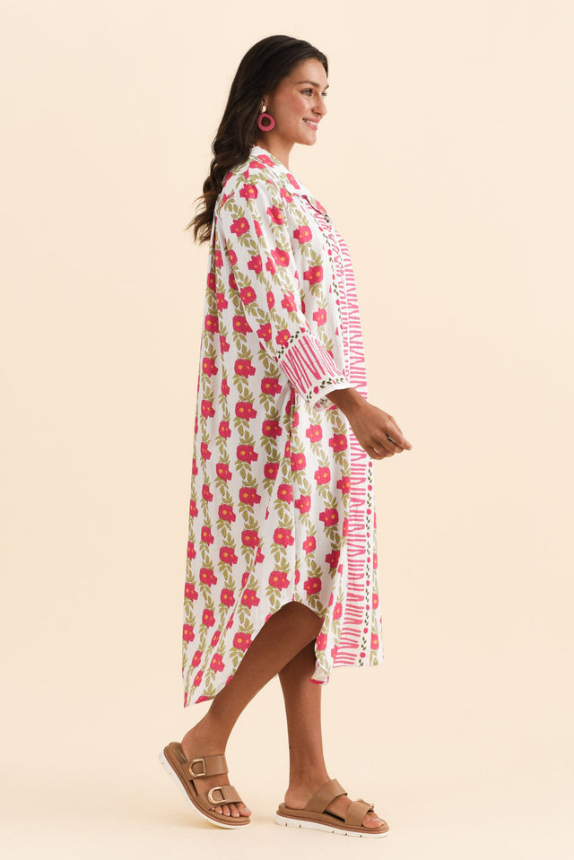 alt text|model:Brontie image 4