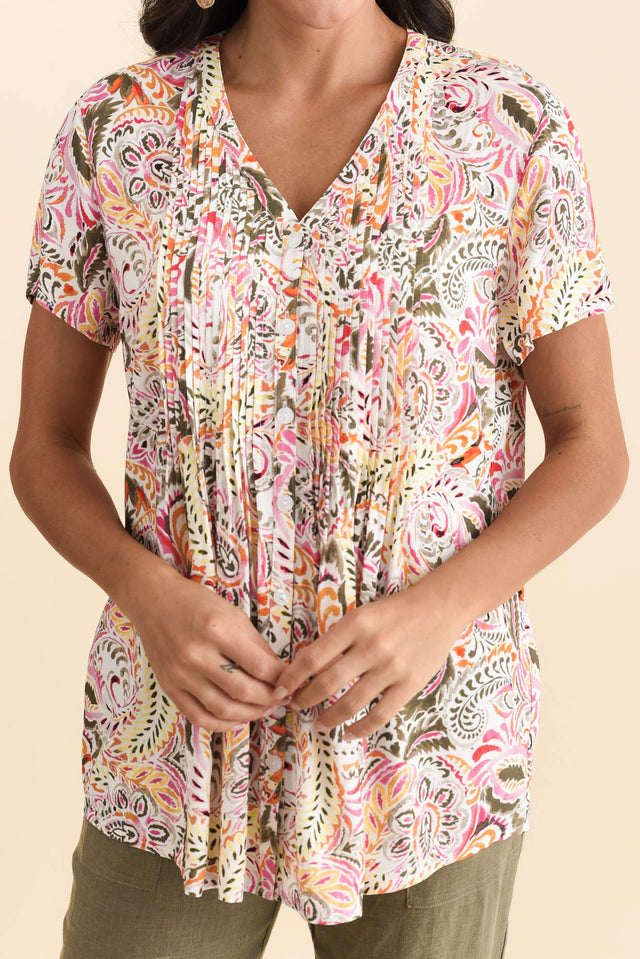 alt text|model:Brontie image 6