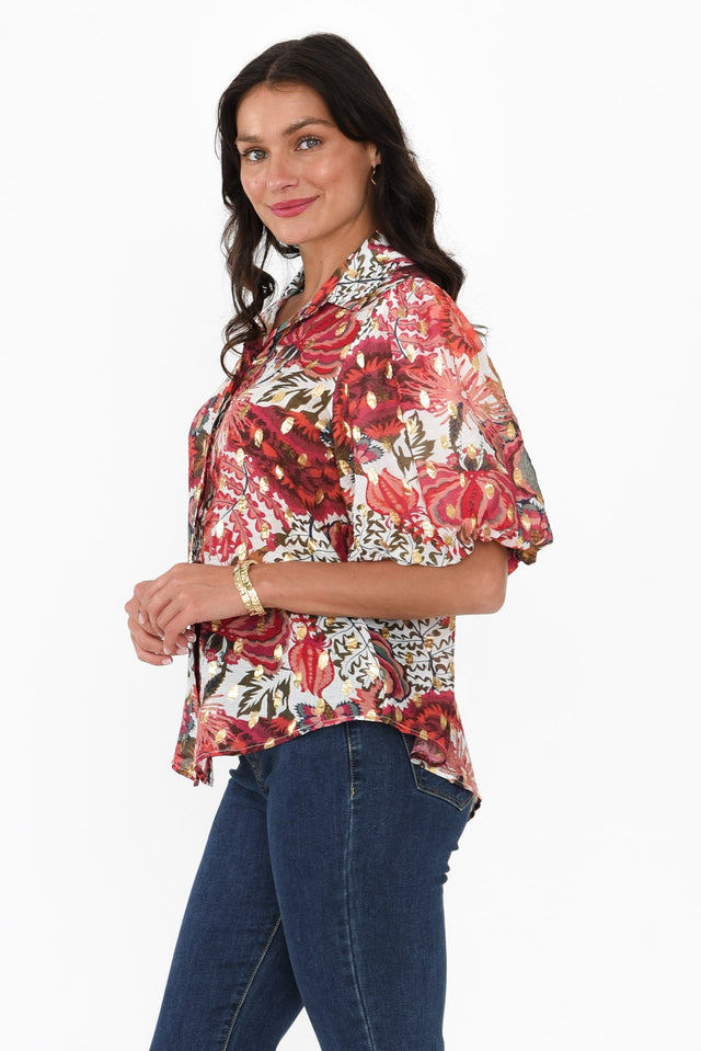 alt text|model:Brontie image 3