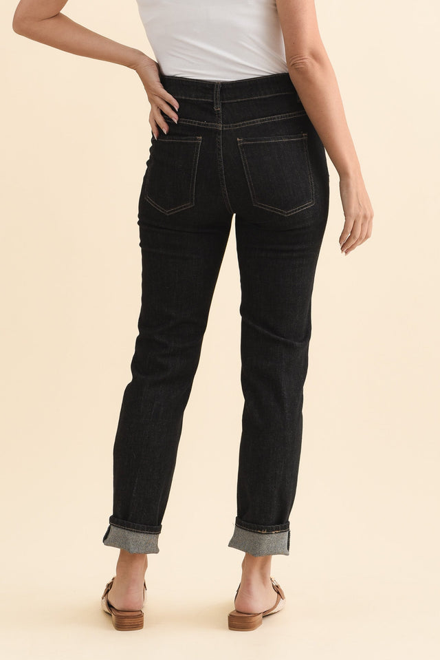 alt text|model:MJ image 4