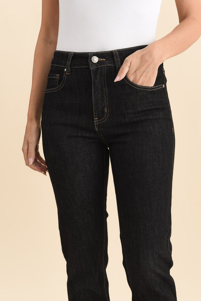 alt text|model:MJ image 5