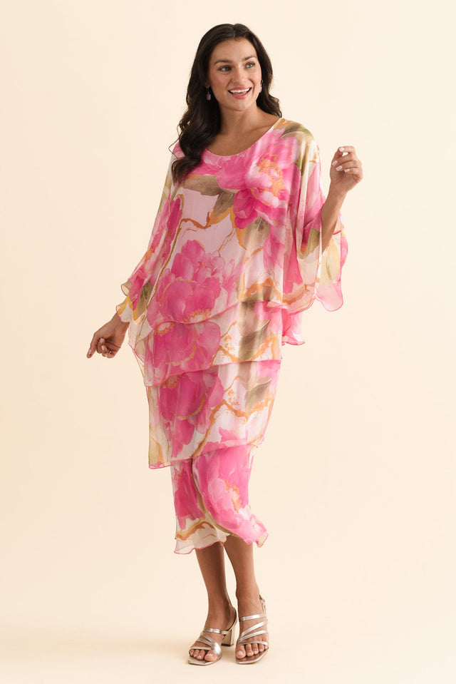 alt text|model:Brontie image 3