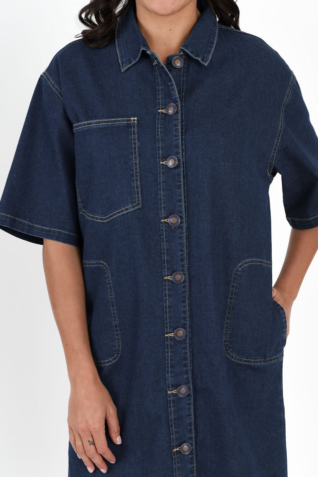 alt text|model:Brontie image 6