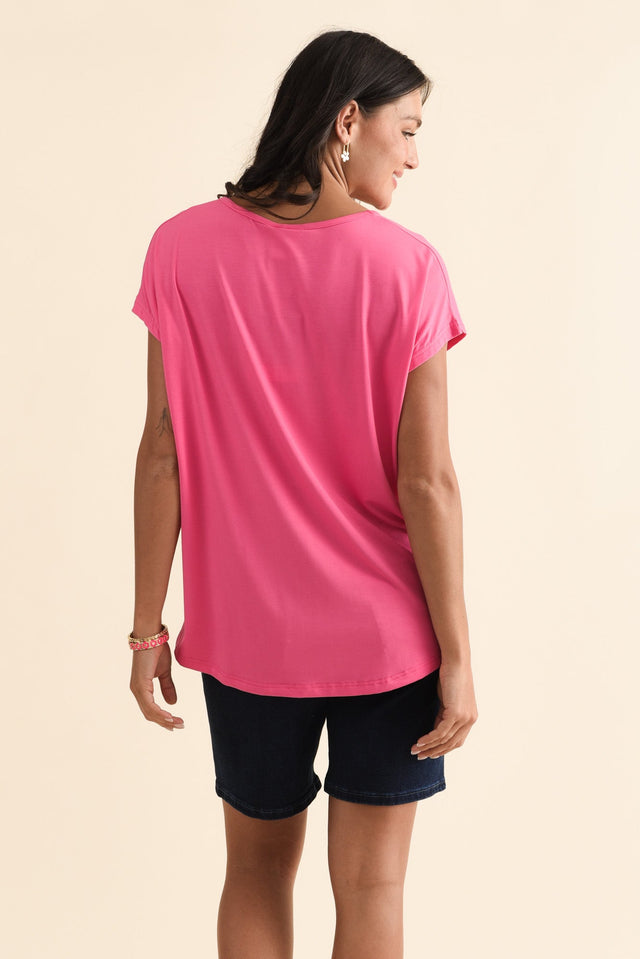 alt text|model:Brontie image 5