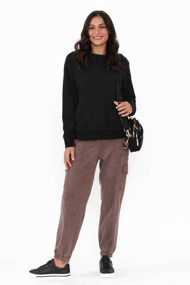 alt text|model:Brontie image 4