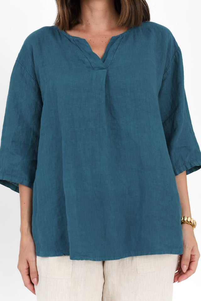 alt text|model:MJ image 6