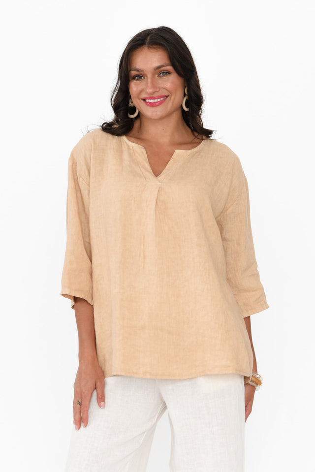 alt text|model:Brontie image 1