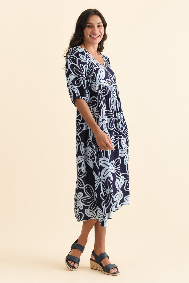 alt text|model:Brontie image 4