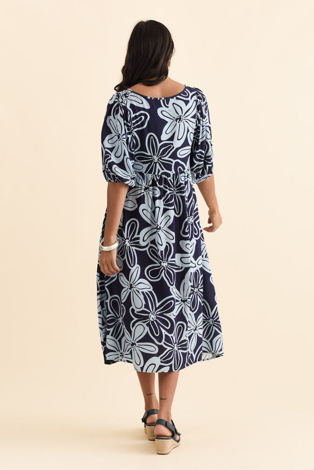 alt text|model:Brontie image 5