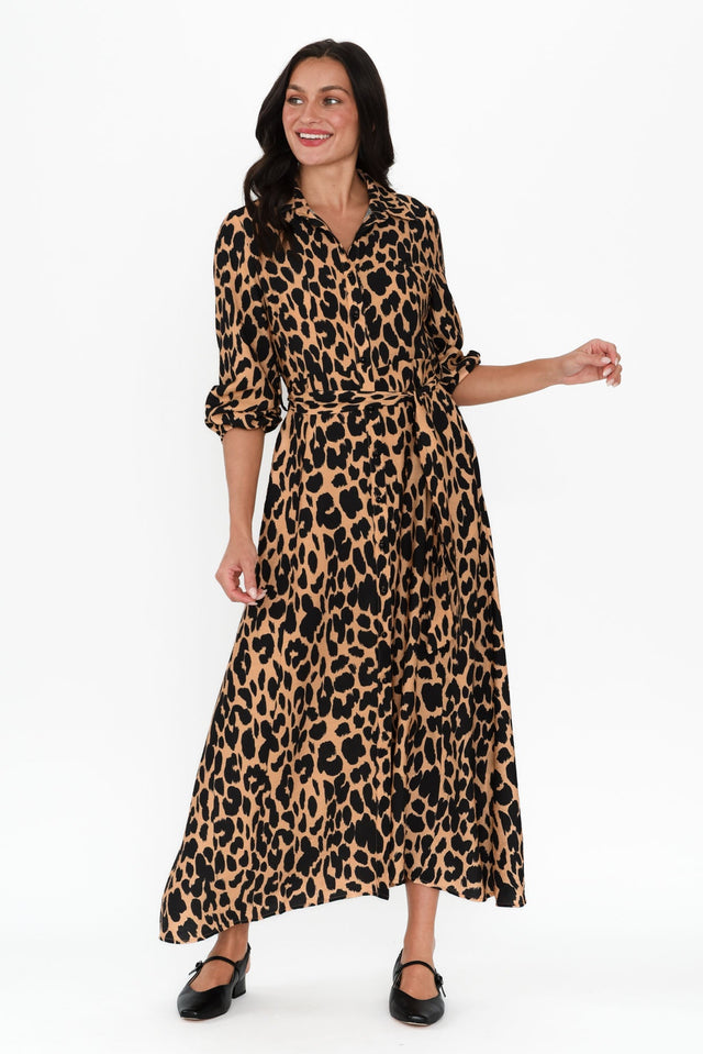 alt text|model:Brontie image 3