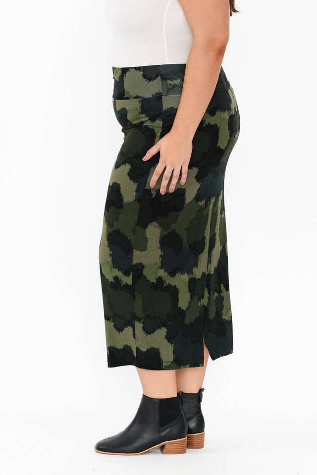 alt text|model:Gabby image 11