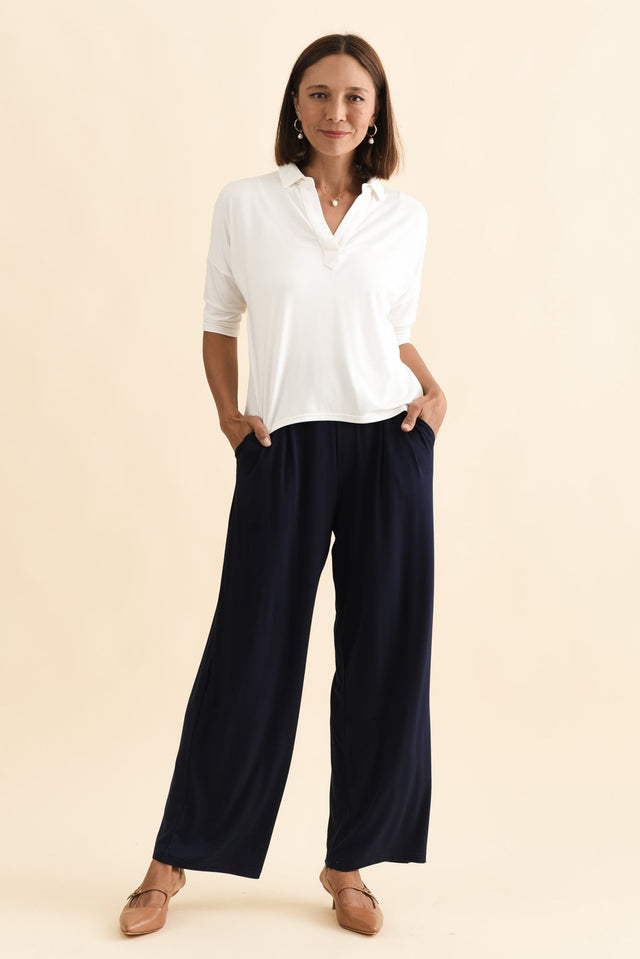 alt text|model:Cara image 6