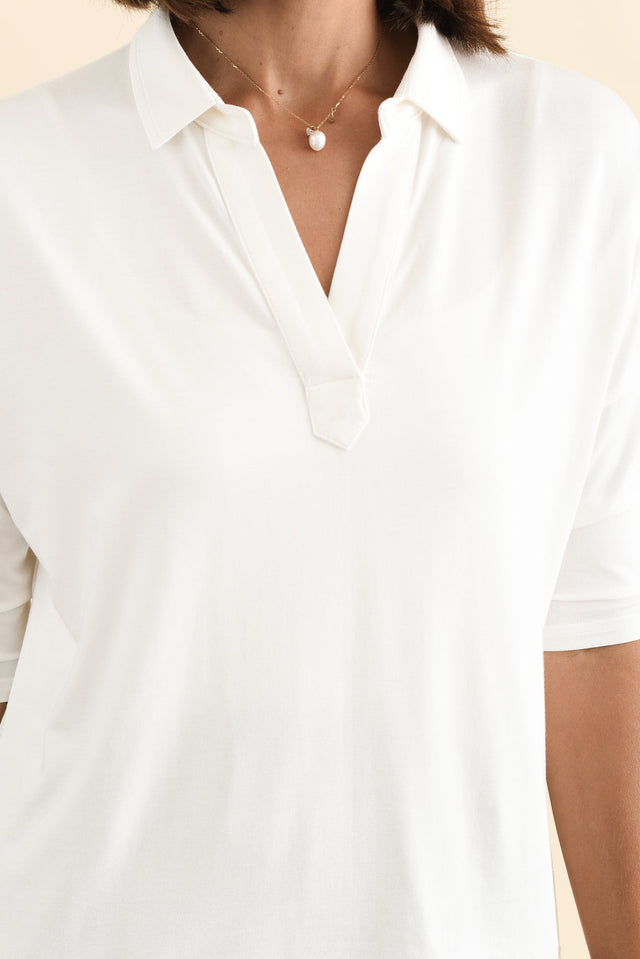 alt text|model:Cara image 5