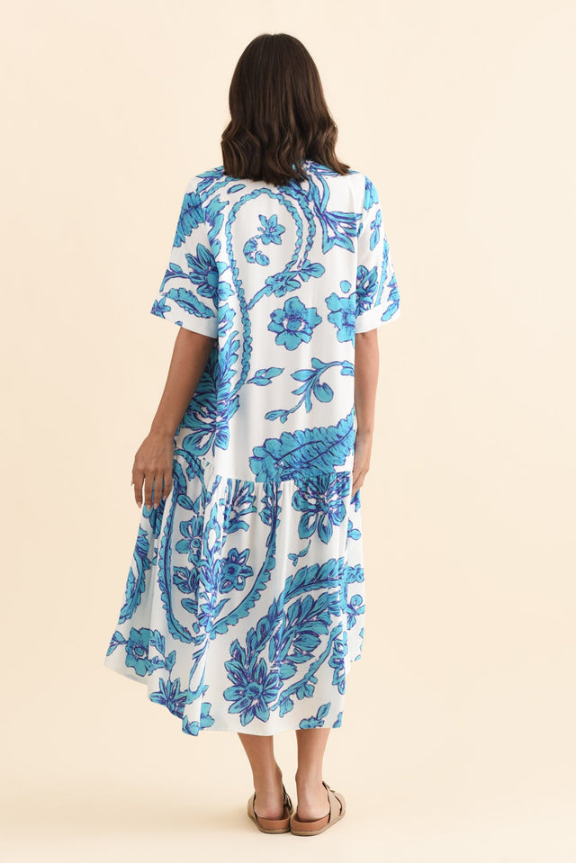 alt text|model:MJ image 6