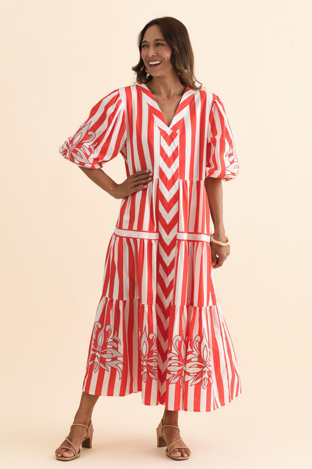 alt text|model:Cara image 7