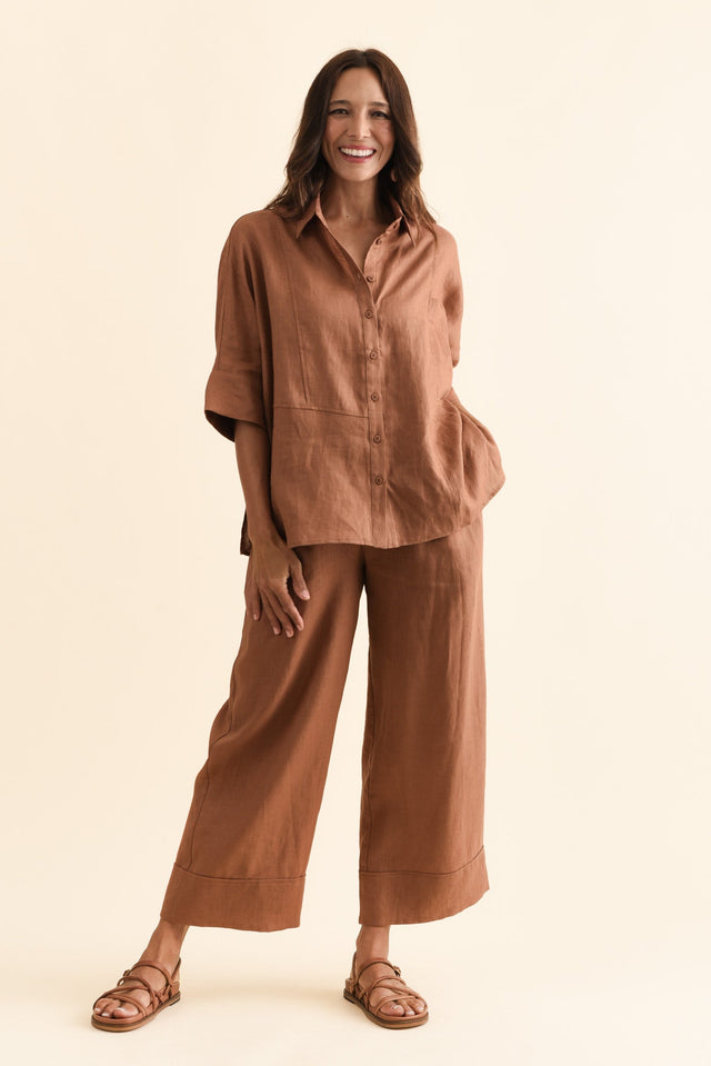 alt text|model:Cara image 6