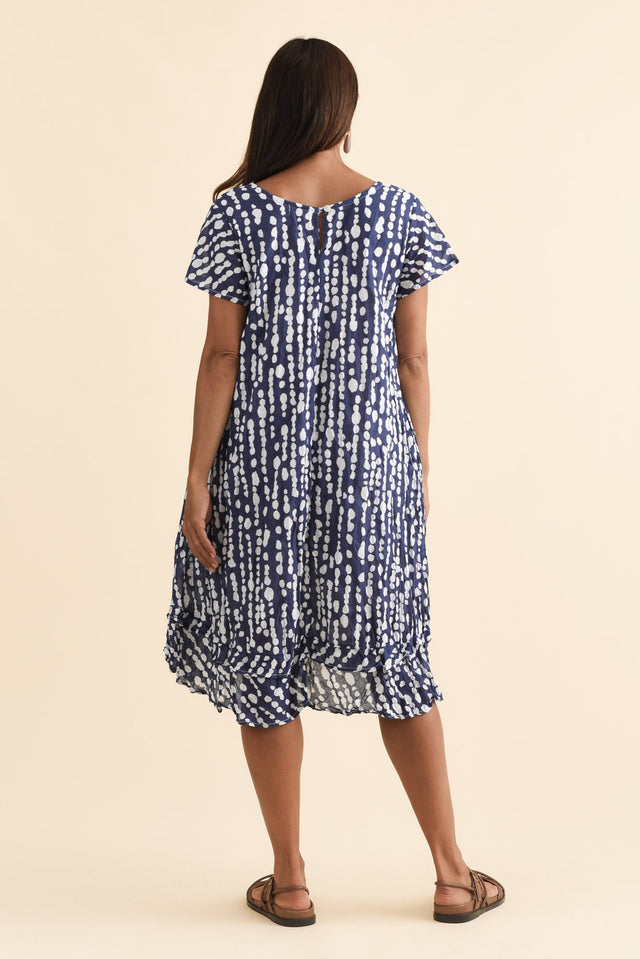 alt text|model:Cara image 6