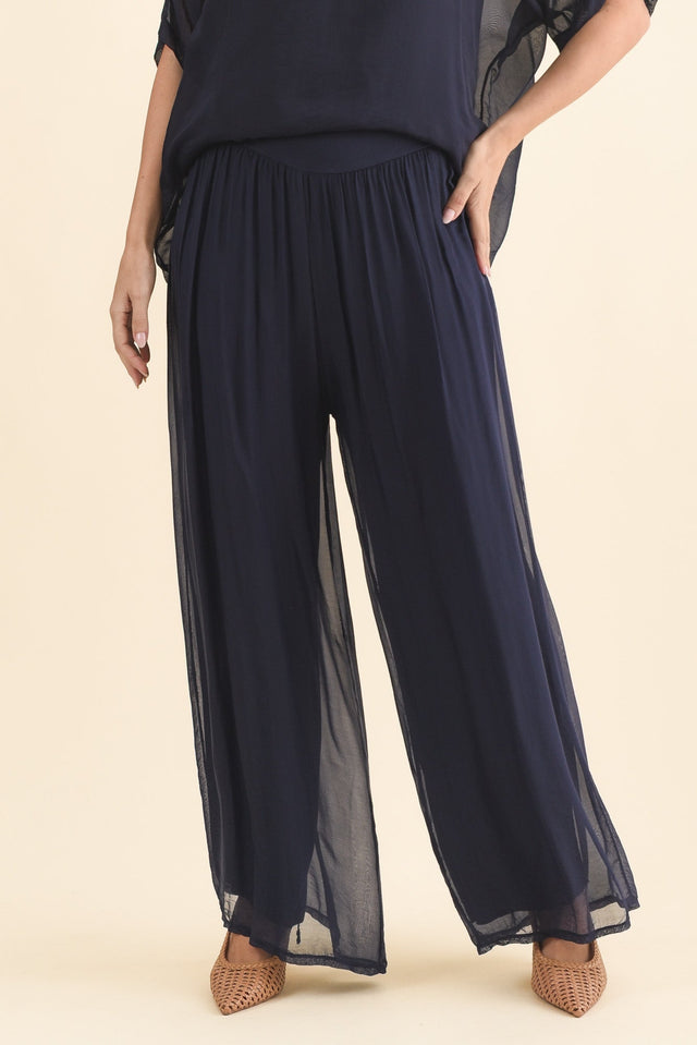 alt text|model:MJ image 1