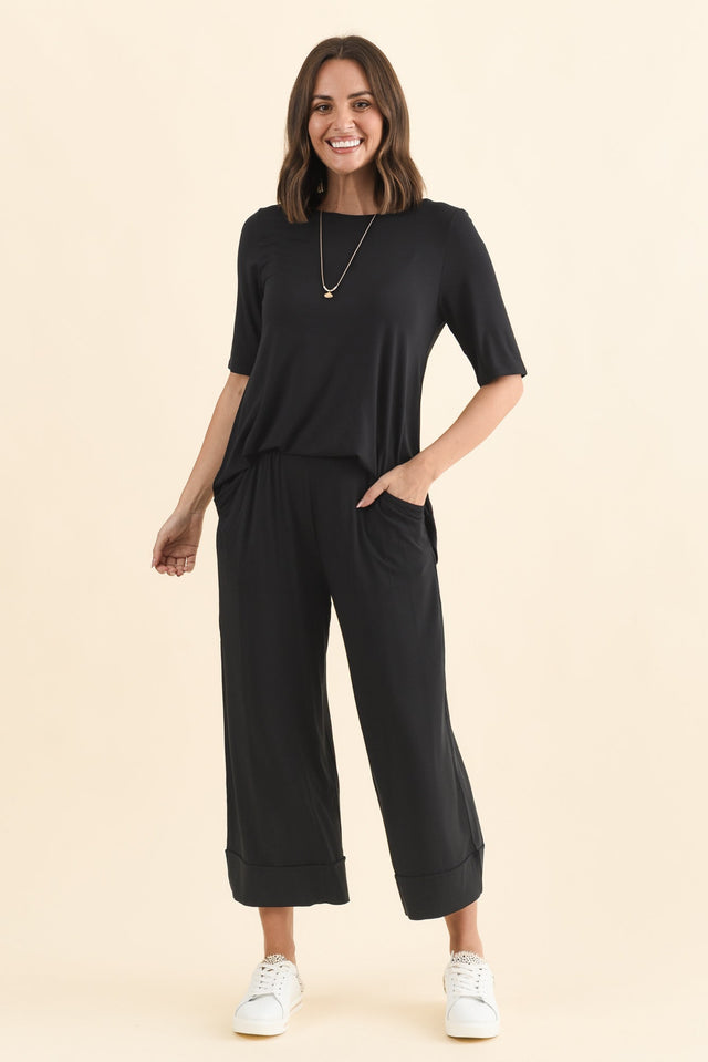 alt text|model:MJ image 3