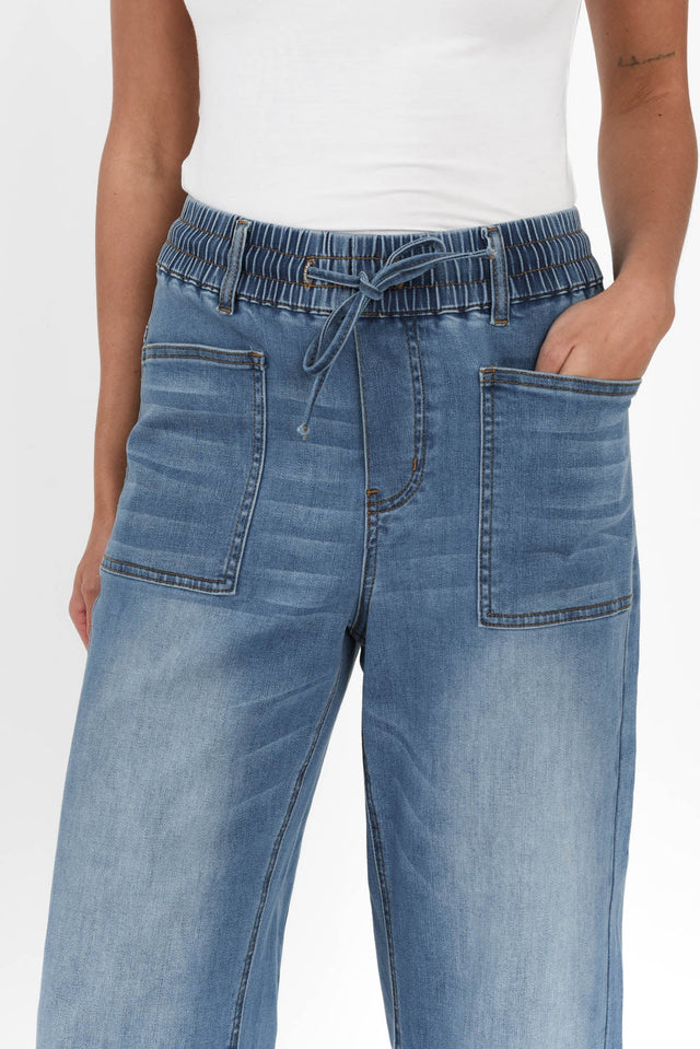 alt text|model:Brontie image 6