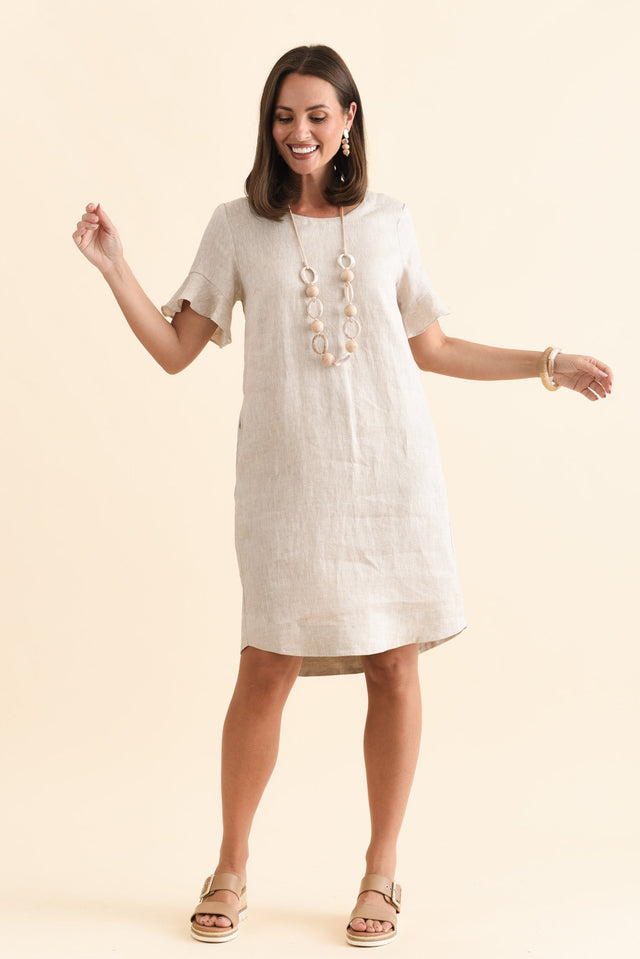 alt text|model:MJ image 7