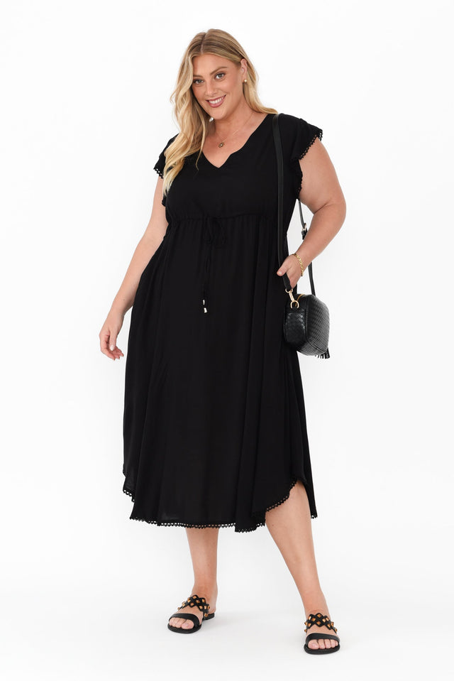 plus-size,curve-dresses,plus-size-below-knee-dresses,plus-size-midi-dresses,plus-size-work-edit,plus-size-summer-dresses,alt text|model:Caitlin image 8