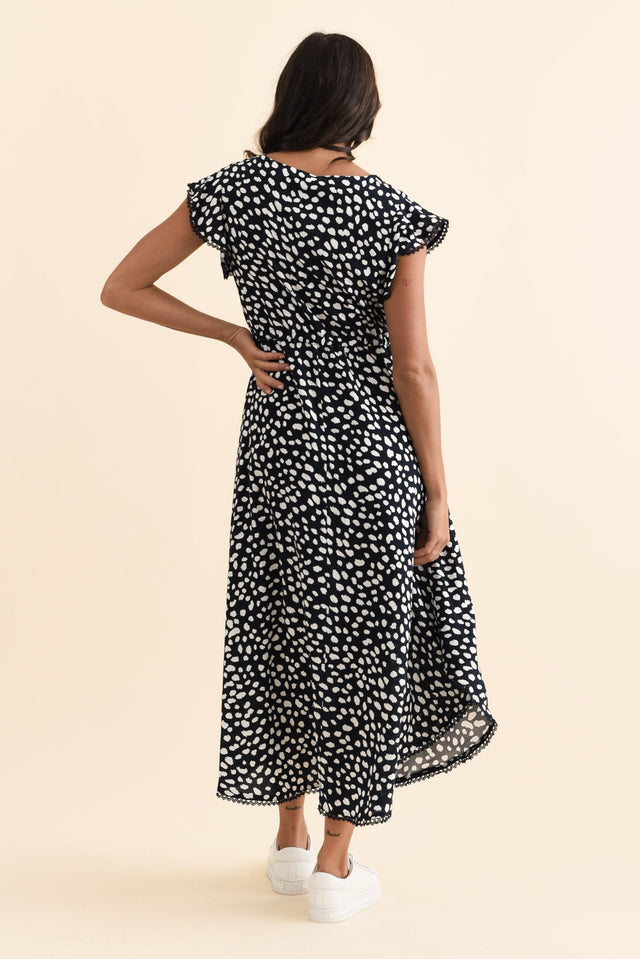 alt text|model:Brontie image 5