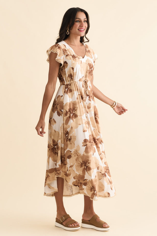 alt text|model:Brontie image 3