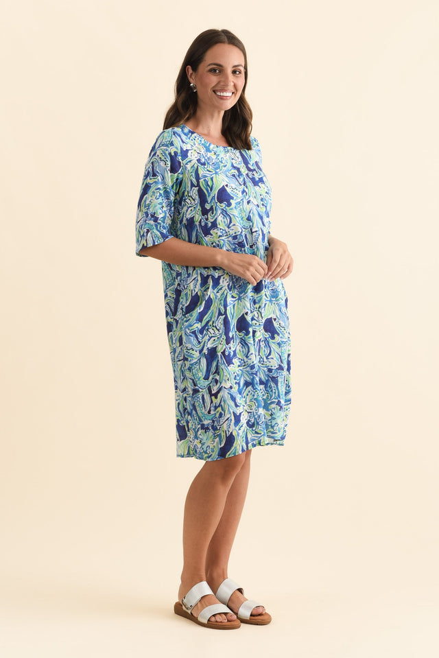 alt text|model:MJ image 5