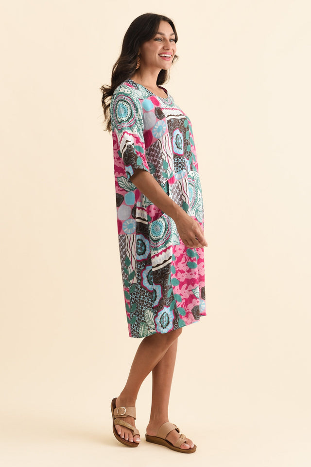 alt text|model:Brontie image 4