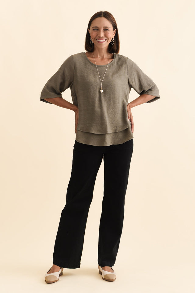 alt text|model:Cara image 7