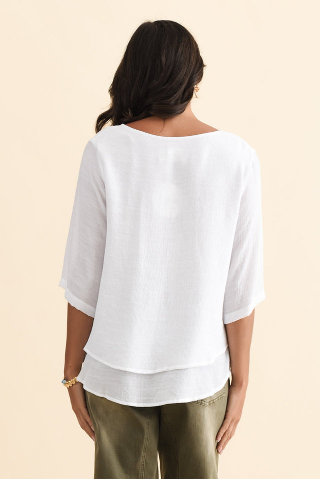 alt text|model:Brontie image 5