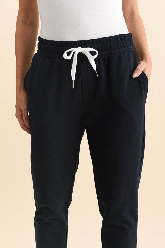 alt text|model:MJ image 7