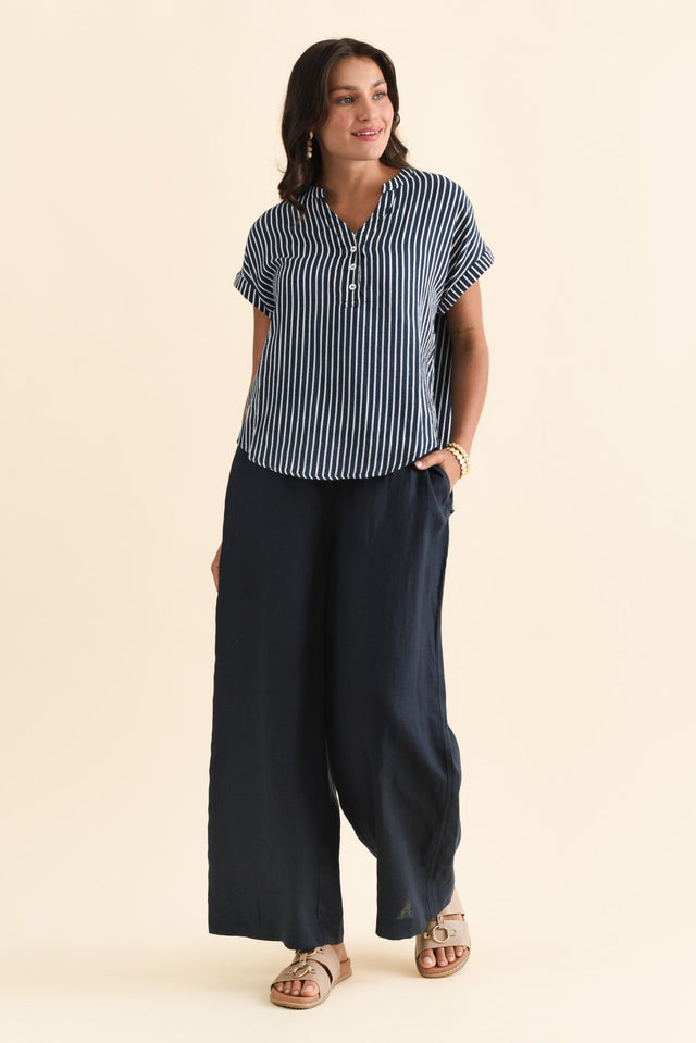 alt text|model:Brontie image 4