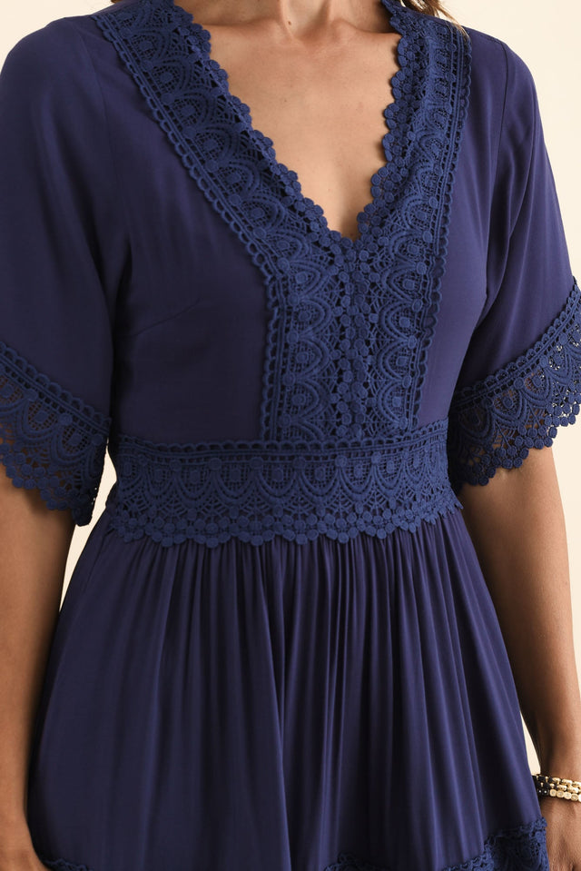 alt text|model:Cara image 6