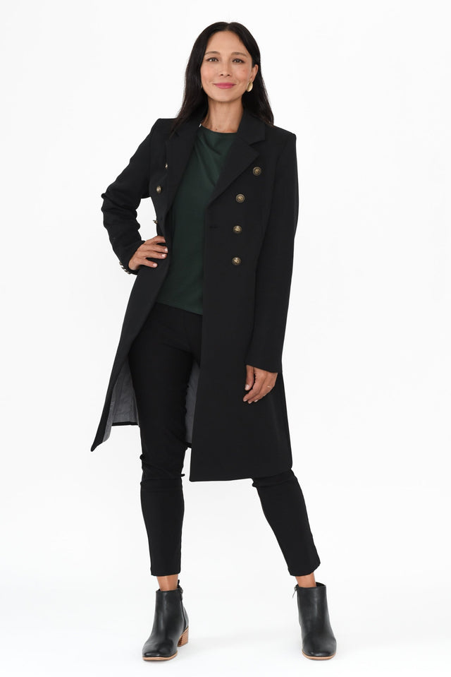 alt text|model:Cara image 3