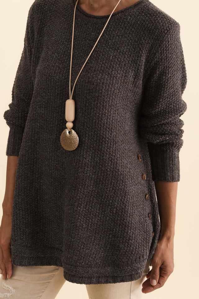 alt text|model:Cara image 5