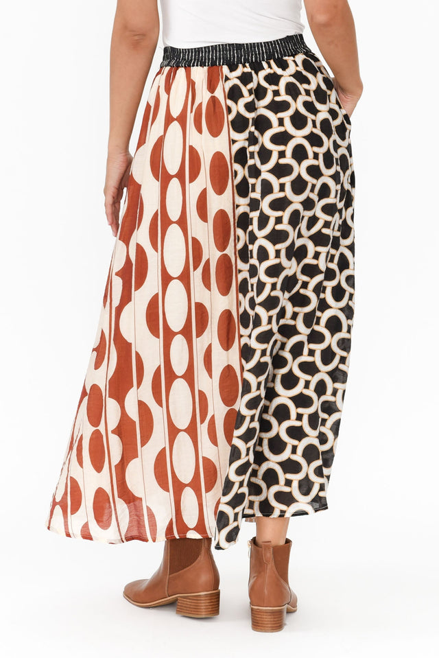 alt text|model:Mollie image 5