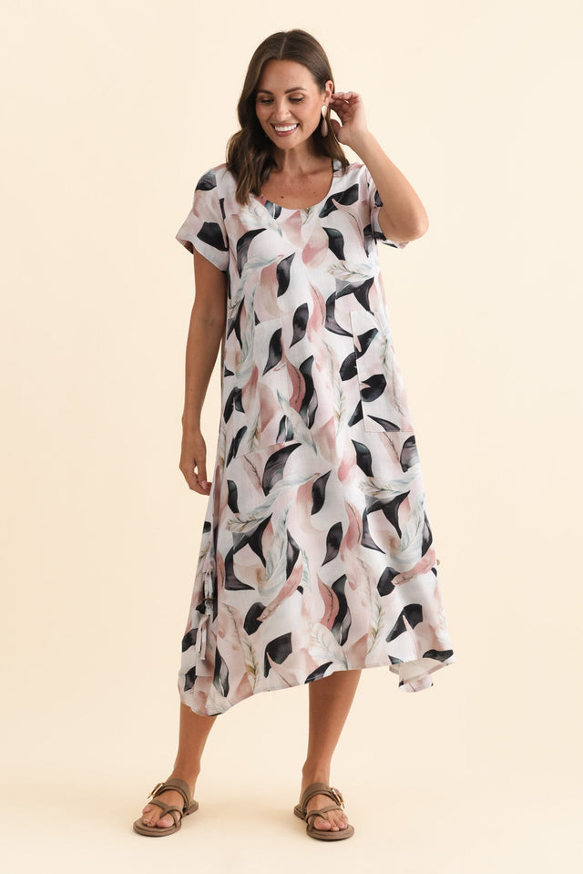 alt text|model:MJ image 7