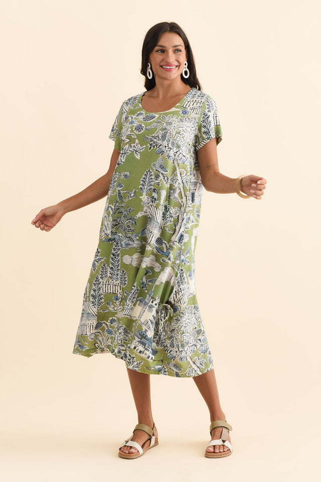 alt text|model:Brontie image 7