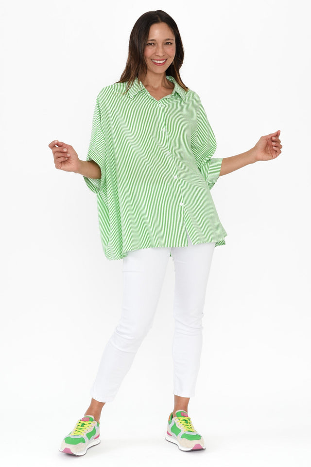 alt text|model:Cara image 2