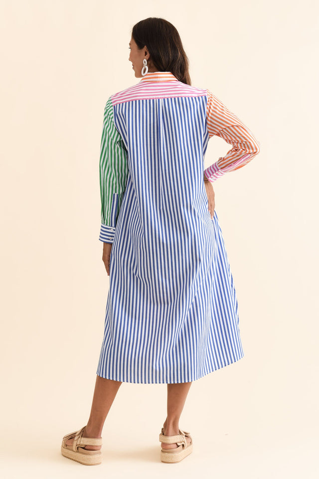 alt text|model:Cara image 7