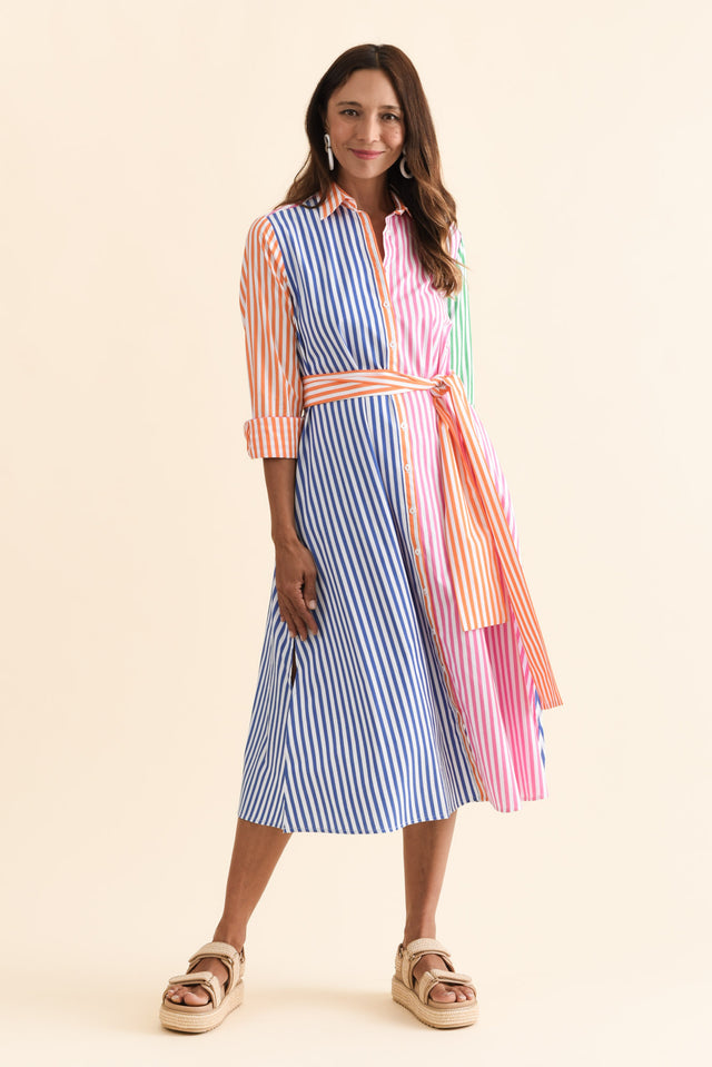 alt text|model:Cara image 5