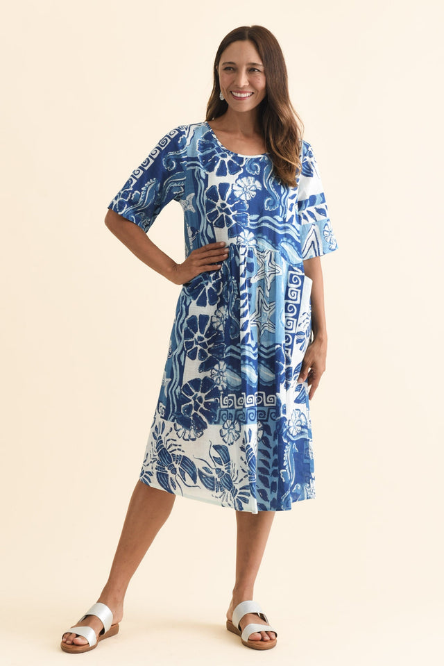 alt text|model:Cara image 7