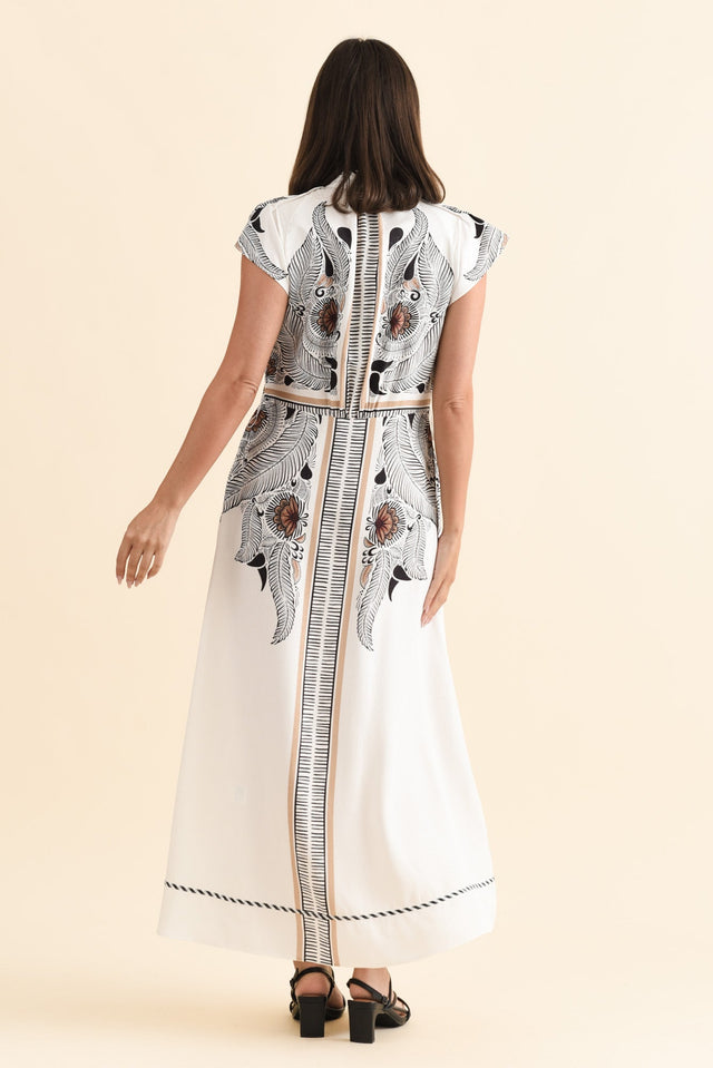 alt text|model:MJ image 5