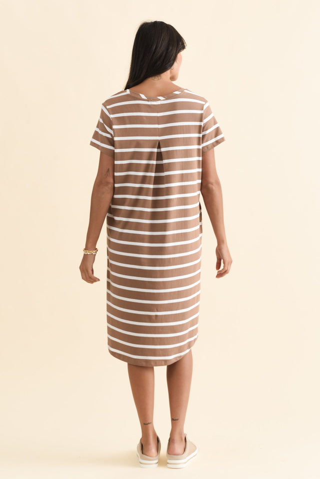 alt text|model:Brontie image 6