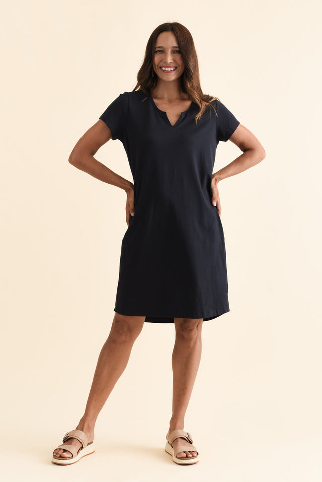 alt text|model:Cara image 8