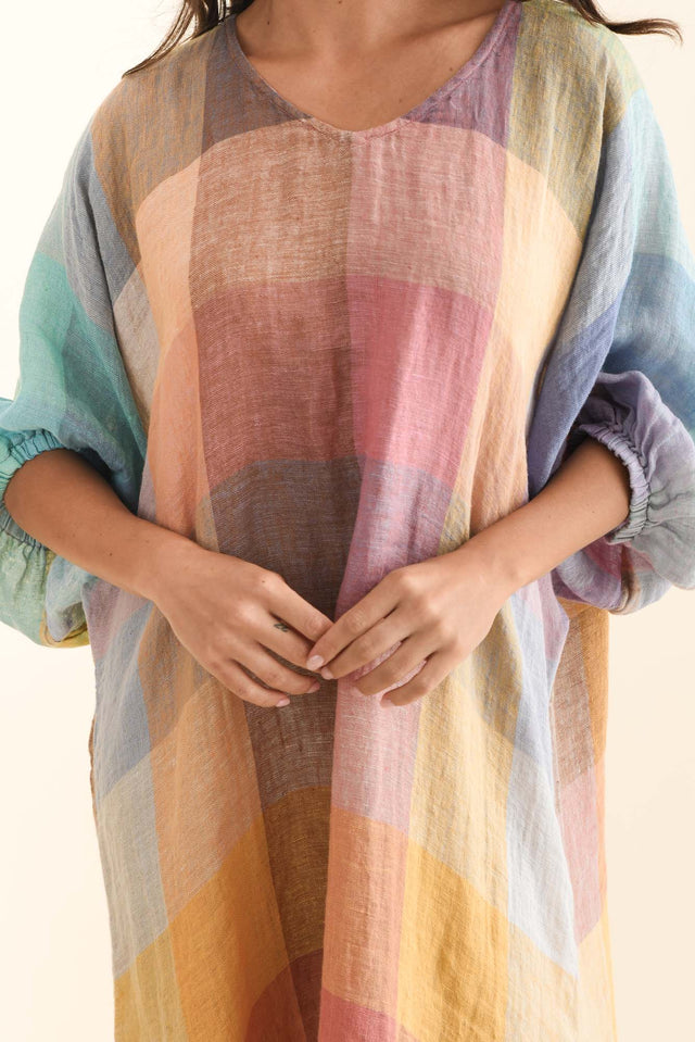 alt text|model:Brontie image 7